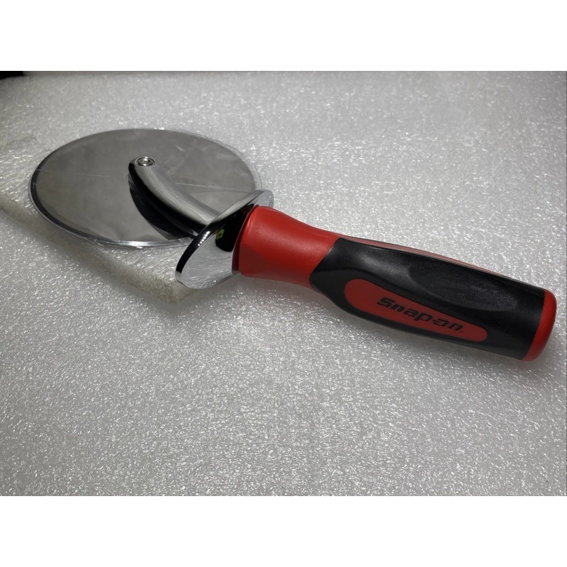 Snap-on New Snap-on Tools Instinct Handle Inspired Pizza Cutter