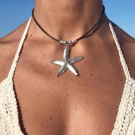 Aonklot Starfish Necklace Gold Star Fish Necklaces for Women Halloween Ocean Jewelry Shell Accessories Halloween Costumes Vacation Essentials Outfits