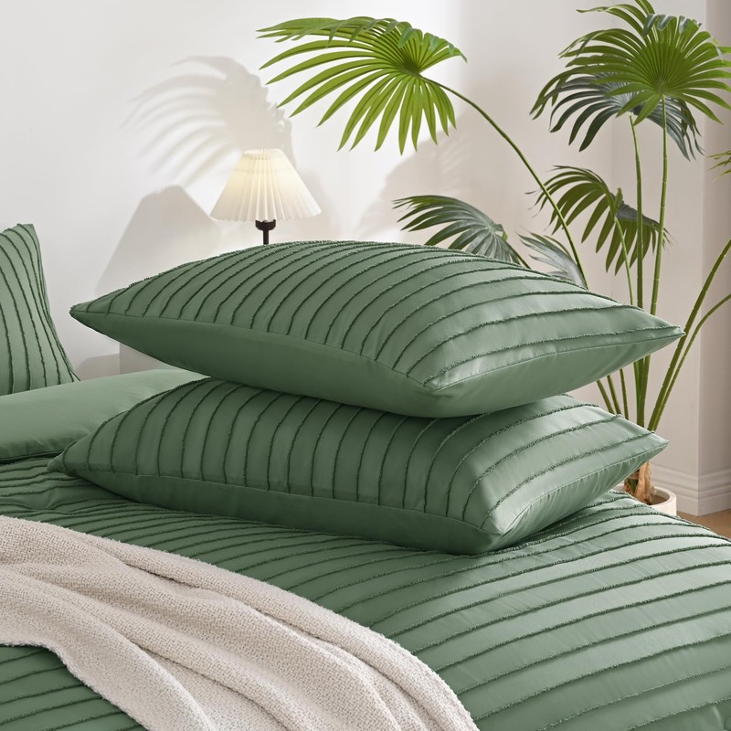 JELLYMONI 2 Pack Green Pillowcases Queen Size, Soft Microfiber Striped