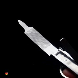 Outlet Junction 600013 Nail Clippers, Compact, Portable, Portable, Easy to Carry, For Outings, Travels, Splatter-Prevention, Nail File Included