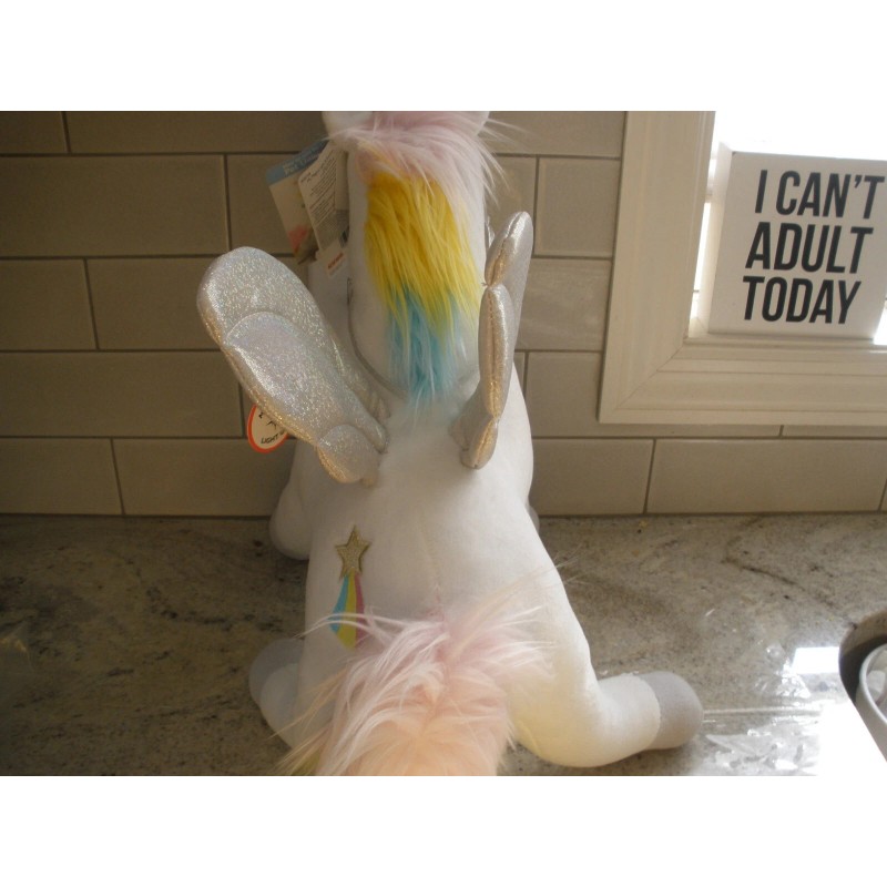 GUND NEW 16" Gund My Magical Light & Sound Unicorn