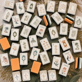 Premium Emerald Green Marbled American Mahjong Tiles 160 Pieces Set Colorful Parasol Design 3-Layer Acrylic for Social ClubSize: 1.24*0.9*0.63in, Color: White Lotus OR
