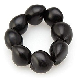 Bracelet With 8 to 9 Kukui Nuts Black
