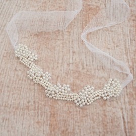 Zeroest Newborn Photography Props Pearl Headband (White, 1 Count) for Baby Girl - Handmade Faux Pearl Hairband for Newborn Photoshoot, Birthday, Hair Accessories