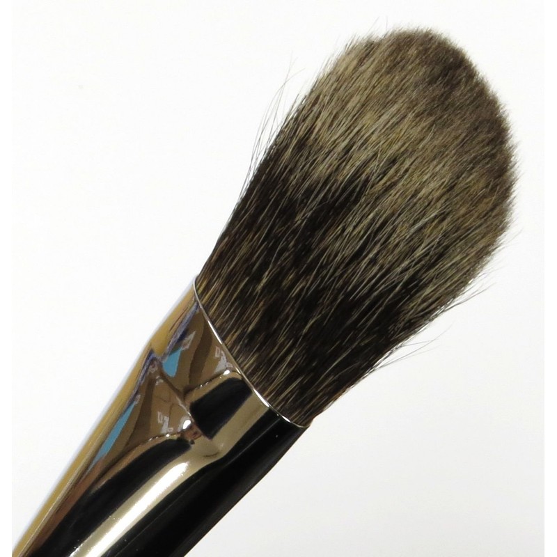 Produced by Michiko Fujiwara Highlight Brush Highlight Brush No. 3