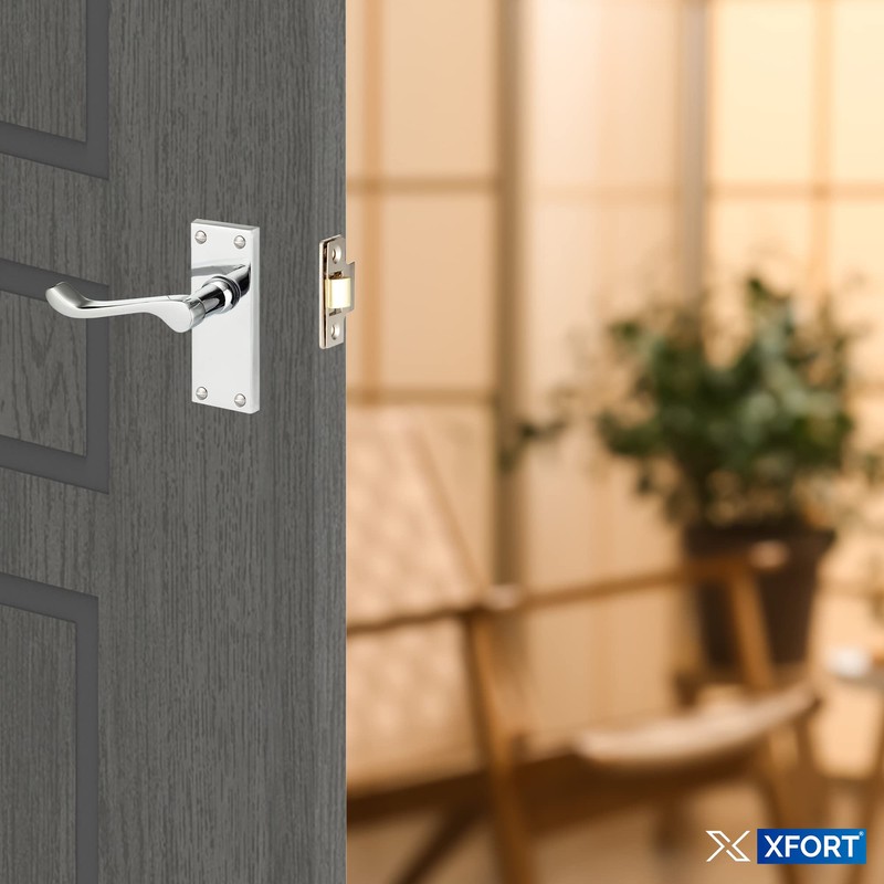 XFORT Chrome Elegance Range Polished Chrome Victorian Scroll Lever Latch