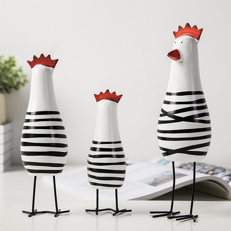 3Pcs Mediterranean Style Wooden Carved Chicken Set Collectable Figurine Showcase
