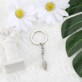 Stylish Stainless Steel Leaf Pendant Keychain for Couples, Cute Keychain Accessories for Women, Perfect Good Luck Gifts for Birthdays, Graduations and Sweet Couples' Day, Unique Keychain Accessories