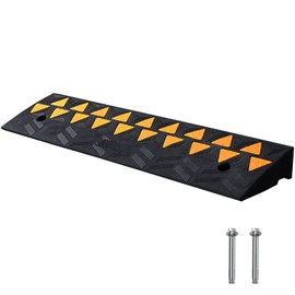 VEVOR Rubber Curb Ramp 3.7" Rise Height Sidewalk Threshold Ramp, 10" Width 39.4" Length Driveway Ramp for Forklifts, Trucks, Buses, Cars, Wheelchairs, Bikes