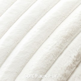 Sungeek Set of 1 White Faux Rabbit Fur Cushion Cover 45x45 cm, Soft Cozy Plush Striped Decorative Throw Pillow Covers 18x18 Inch Velvet Square Pillowcases for Sofa Bedroom