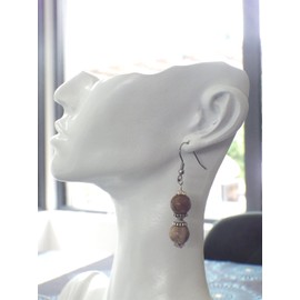 Ohrringe aus braunen Jaspisperlen und tibetischen Perlen