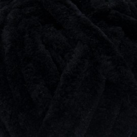 Estako Velvet XL (4 Skeins Pack) 100% Polyester Super Bulky Weight #6 Chenille Blanket amigurumi Yarn for Crocheting and Knitting (4 x 3.,53 oz) / (4 x 55 yrds) (10092 - Black)
