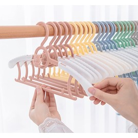 HGYZE - Perchas de clóset para bebé, ultrafinas y antideslizantes, para ropa de recién nacido, 20 piezas de regalos coloridos, percha de ropa ajustable para niños y niñas