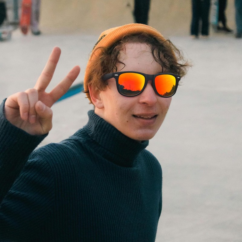 Joopin Classic Sunglasses Men's Polarised Retro Rectangular and UV400 Sunglasses