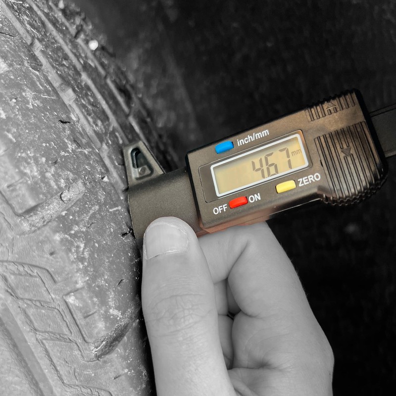 AA Digital Tyre Depth Gauge