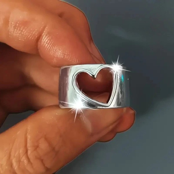 Unbranded Women's Hollowed Out Heart-shaped Ring with Adjustable Opening Index