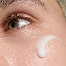 The Inkey List Hydrating Milky Cleanser 50 ml.