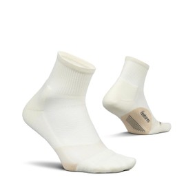 Feetures Elite Light Cushion Quarter Solid - Sport Sock with Targeted Compression - Linen , Small (1 Pair)