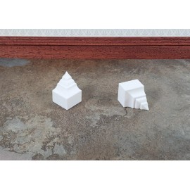 MiniatureCrush Dollhouse Corner Ceiling Blocks for Crown Molding 2 Inside Pieces 1:12 Scale 053