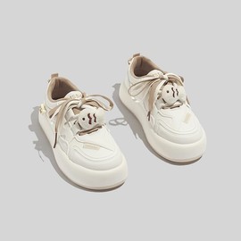 Fujedmog Fish Shoes Walking Sneakers for Women Y2K Platform Khaki White Shoes Soft Comfortable Cute Cartoon Fish Bear Decor Dual Color Laces US4-8 (Khaki,8.5)