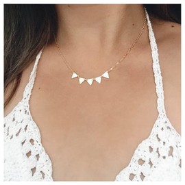 Cimenexe Bohemian Tiny Triangular Pendant Necklace Choker Triangular Tassel Choker Necklace Gold Triangular Necklace Chain Minimalist Geometric Necklace Chain Jewellery for Women and Women
