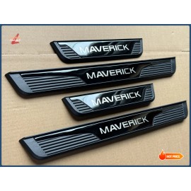 Protector de escalones de panel de cubierta de alféizar de puerta negro 4 piezas para accesorios Maverick
