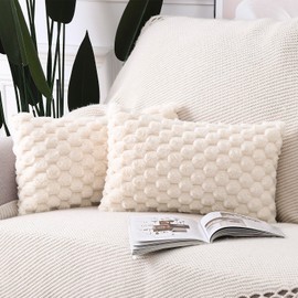 Madizz Set of 2 Faux Fur Plush Decorative Cushion Covers Soft Decorative Cushion Cover for Sofa Bedroom Cushion Shell Beige 30 x 50 cm