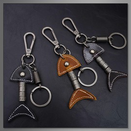 [バズ セレクション] キーリング 魚骨モチーフ レザー キーホルダー おしゃれ レトロ メンズ レディース AC248(ブラック)