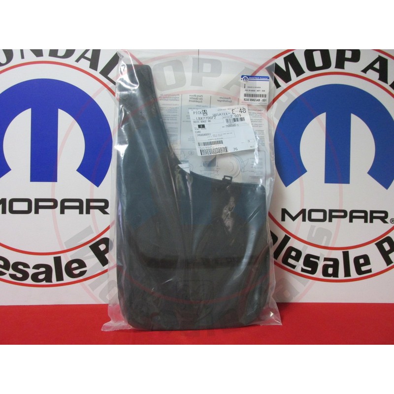 Chrysler Genuine 82208962AB Splash Guard Kit
