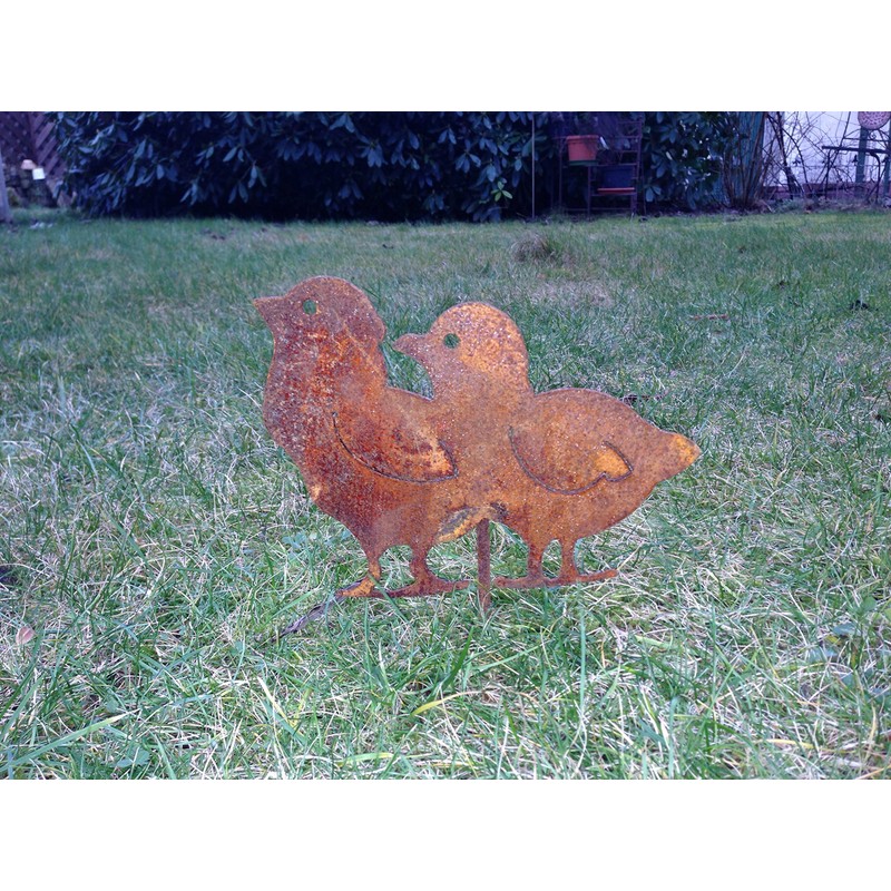 Crispe Garden Stake Decoration Patina Chick Metal Rusty Decorative Figure