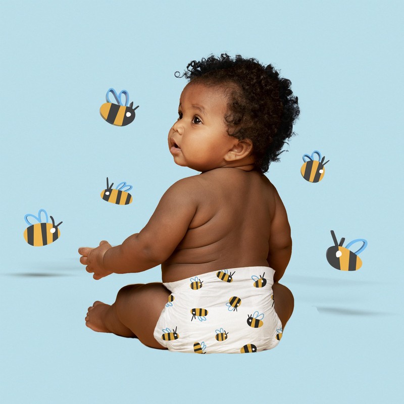 Hello Bello Premium Diapers Size 4 (22-37lbs), Busy Bees &
