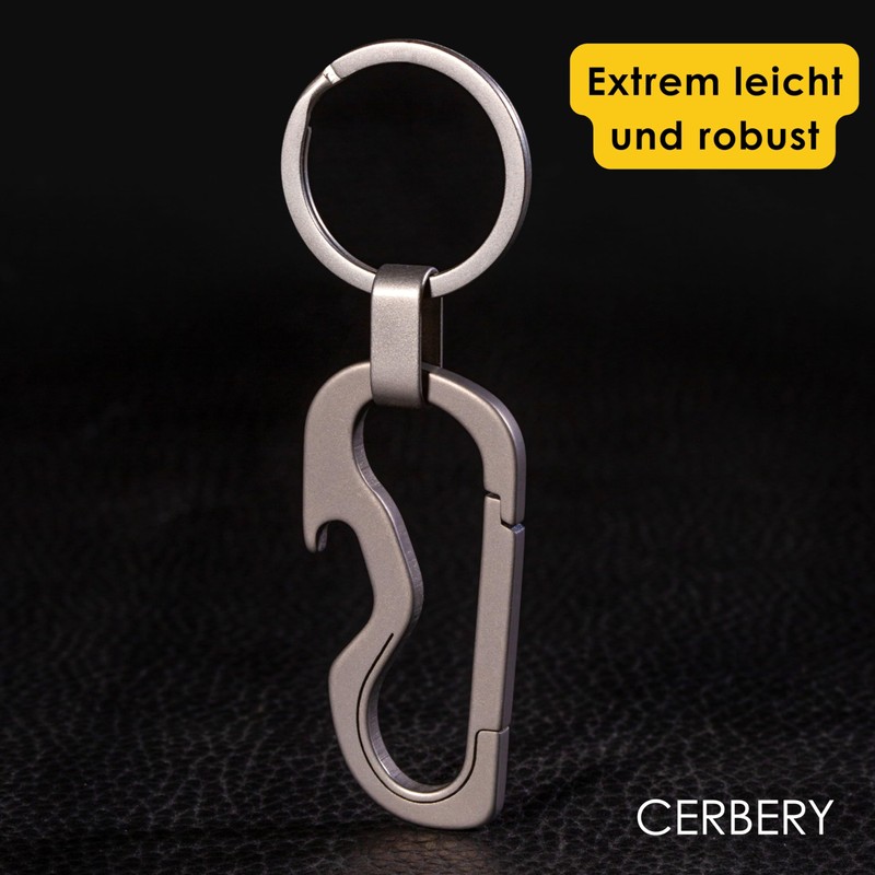 Cerbery - Titanium Keyring with Ring and Gift Box -