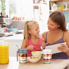 Layhit 8 Sets 16 oz Overnight Oats Containers with Lids and Spoons Summer Large Glass Mason Jars for Overnight Oats with Measurement Marks Oatmeal Container for Milk Cereal Fruit(Grey, White)