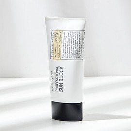 Professional sunblock 70g / 프로페셔널 선블록 70g