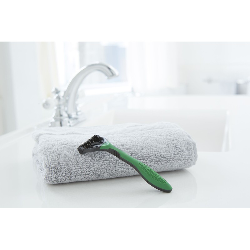 Schick Xtreme 3 Sensitive Peaux Sensibles Razors 4 ea