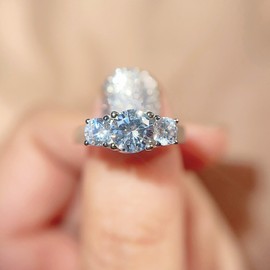 Three Diamond Women's Ring Stainless-Steel Cubic-Zirconia (Silver, 8#)