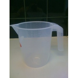 Beaufort - 2 Litre Clear Plastic Measuring Jug