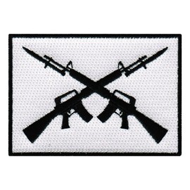 Crossed Military Rifles Iron-On Patch Embroidered Applique Bayonets Emblem 2nd Amendment Flag