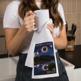 Lantern Press Salem, Oregon, Solar Eclipse 2017, Summer of The Eclipse (100% Cotton Tea Towel, Decorative Hand Towel, Kitchen and Home)
