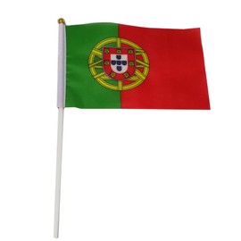 50Pcs Portugal Flag on Sticks 21 * 14cm Mini Portuguese Waving Flag Plastic Flagpole Single Side Flag Small Flag Parade International Festivals Party Decoration Supplies Election Support