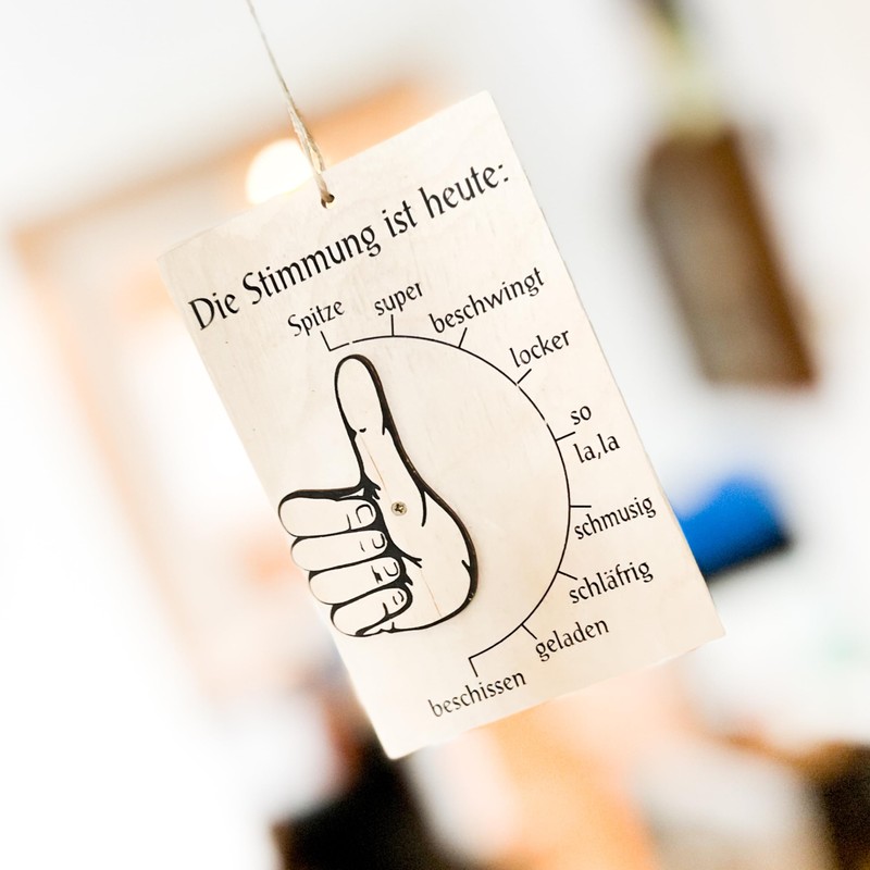 Spruchreif Mood Barometer, Mood Indicator, Thumb with Movable Hand, Door