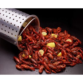 Bayou Classic B300 Perforated Steam, Boil, Fry Accessory Basket. Fits 30-Quart Bayou Classic Turkey Fryers