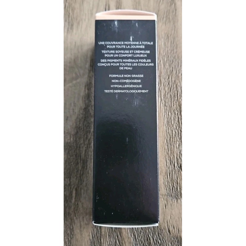 bareMinerals Warm Light 07 BAREPRO Liquid Foundation - SPF 20