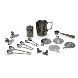 Echtwerk Coffee Accessory Set, 23 Pieces, Milk Foam Jug 600 ml, Cocoa Shaker, 4 x Espresso, 4 x Cappuccino, 4 x Latte Macchiato Spoons, 4 x Coffee Clips, 4 x Coffee Stencils, Coffee Measuring Spoons,
