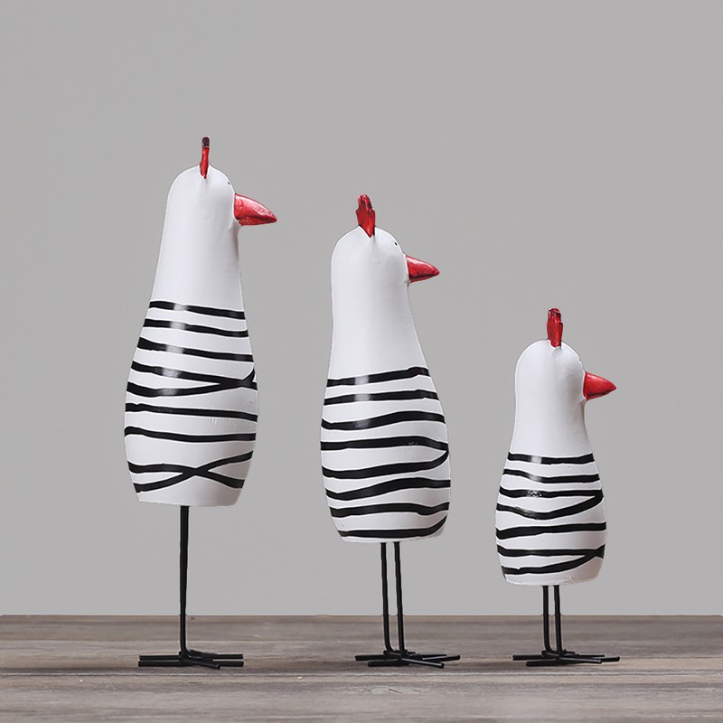 3Pcs Mediterranean Style Wooden Carved Chicken Set Collectable Figurine Showcase