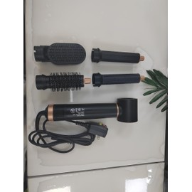 The Lightweight and Easy-to-Hold Handle ensures Comfortable use，hot air Brush