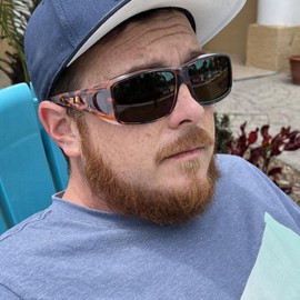 IGnaef Fit Over Glasses Sunglasses for Men Women Polarized Wrap Around Sunglasses to Wear Over Glasses with UV Protection