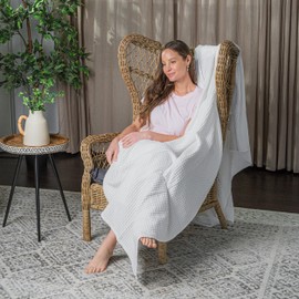 Comfy Cubs 100% Cotton Waffle Weave Throw Blanket Breathable Skin-Friendly Soft Lightweight Blankets - Perfect Warm Textured Blanket Layer - Size for Couch Bed & Sofa (White, 50" X 60")