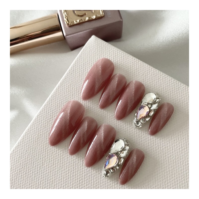 Magnet gel and full stone✨ - Colors 37, 47, and
