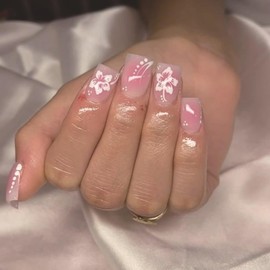 Ombre Press on Nails Short Square OFDNE Pink Fake Nails False Nails with Designs White Flower Full Cover Matte Glue on Nails Stick on Nails Acrylic Nails for Women Girls 24 Pcs